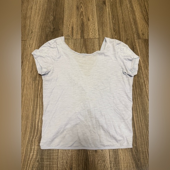 Abercrombie & Fitch Women’s Light Blue Twisted Back Cropped T Shirt Size S - Picture 1 of 3